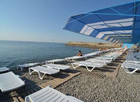 В Крыму проведут молебны о возвращении туристов