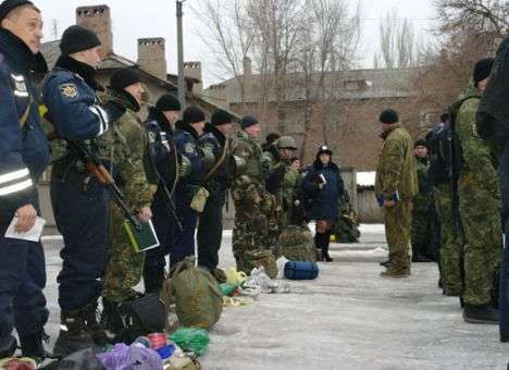 Донецкую полицию подняли по тревоге (ФОТО)