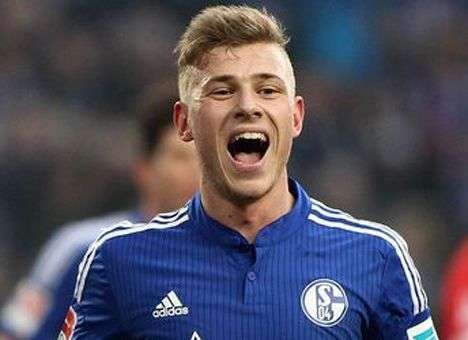 Полузащитник «Шальке» разбил спорткар за 600 тысяч евро