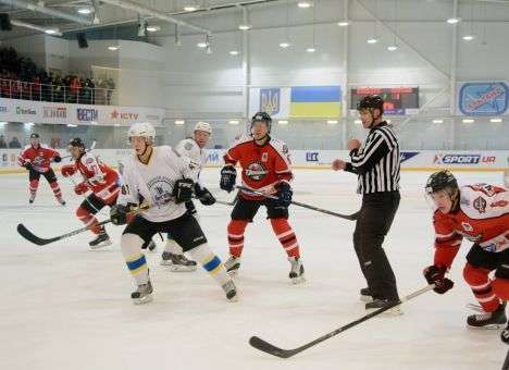 Онлайн-трансляция хоккейного матча «Донбасс» – «Витязь»