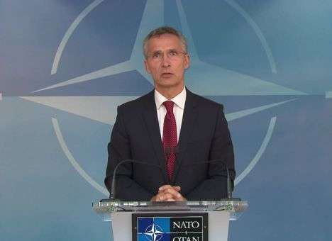 В НАТО готовятся к «зеленым человечкам» и ядерной войне