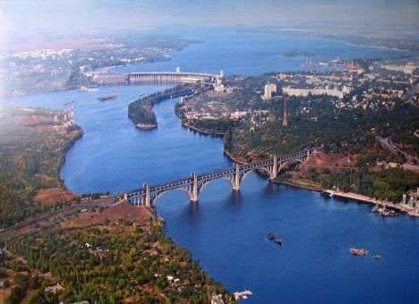 СМИ увидели в Запорожье риск повторения «донецкого» сценария