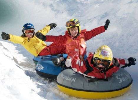 Ребенок погиб, катаясь на «ватрушке»