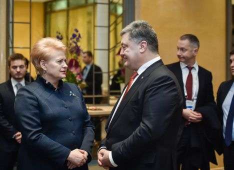 Порошенко встретился с Грибаускайте: говорили о Донбассе и санкциях против РФ