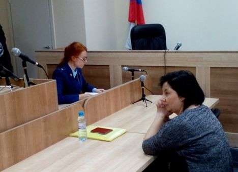 За репост этой картинки с Путиным в РФ судят мать-одиночку (ФОТО)