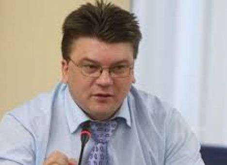 «Батькивщина» отказалась от Жданова за отказ уйти от Яценюка