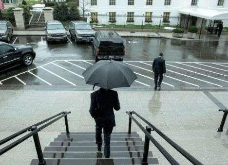 «Кровавый» скандал разразился вокруг Обамы