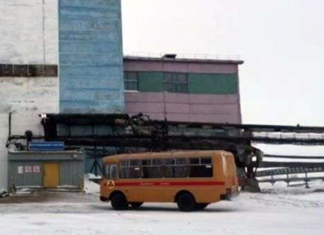 В шахте «Северная» угроза взрыва – под завалами остаются 26 человек (ВИДЕО)