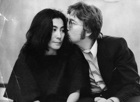 Вдова Джона Леннона госпитализирована в Нью-Йорке