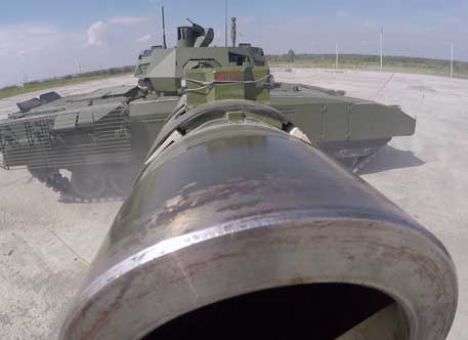 Танк-«невидимка» выехал на полигоны РФ