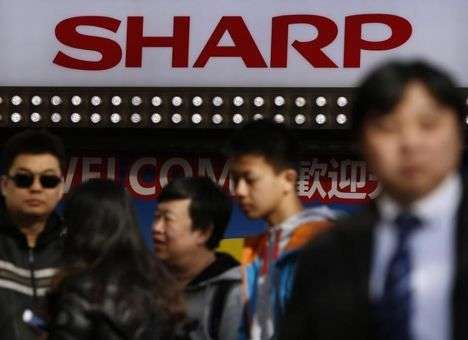 Foxconn отложила заключение сделки с Sharp