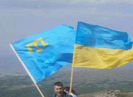 В Симферополе крымского татарина наказали за флаг Украины