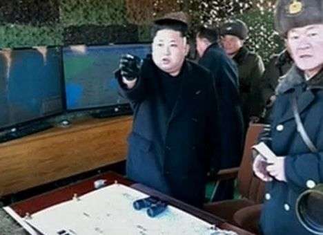 Ким Чен Ын от злости утопил ракеты
