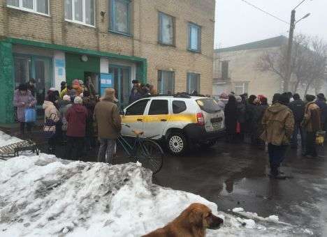 Более 2900 жителей Тельмановского района получили гуманитарную помощь