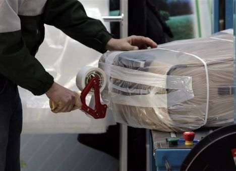 Россиян за рубежом становится все меньше