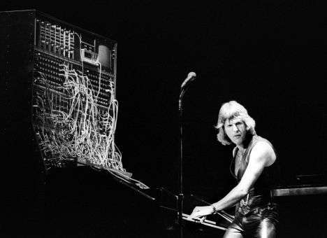 Погиб легендарный музыкант (ВИДЕО)