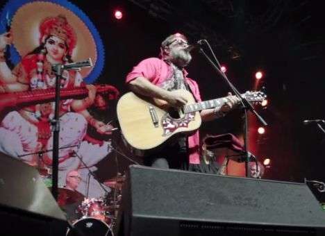 Гребенщиков обидел российских журналистов «Собачьим вальсом» (ВИДЕО)