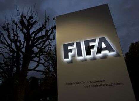 ФИФА просит США вернуть миллионы, украденные чиновниками