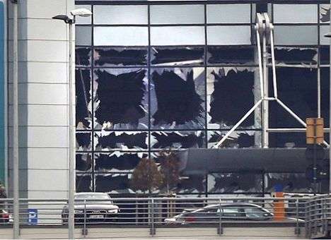 В Брюсселе паника, люди пытаются добраться домой