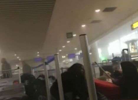 Очевидец показал первые минуты после взрывов в аэропорту Брюсселя (ФОТОРЕПОРТАЖ)