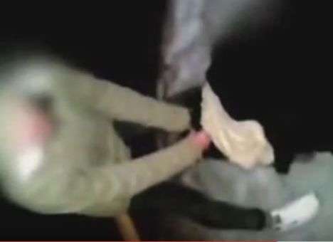 В РФ школьницы сняли на видео жестокую расправу над своей ровесницей (ВИДЕО+18)