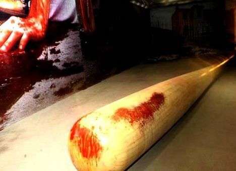 Мальчик спрятал тело убитой им приемной мамы в погреб