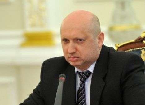 Турчинов поздравил нацгвардейцев: Мы продолжим наращивать оборонный потенциал