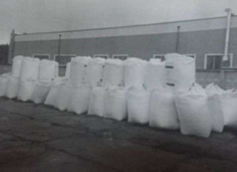 Вода в Десне может оказаться отравленной (ФОТО)