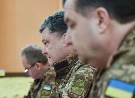 Порошенко обратился к россиянам на Донбассе: Убирайтесь!