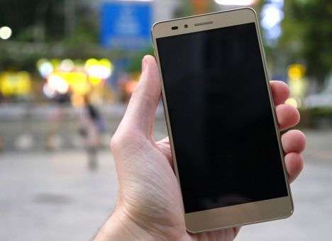 Китайцы захватили российский рынок смартфонов