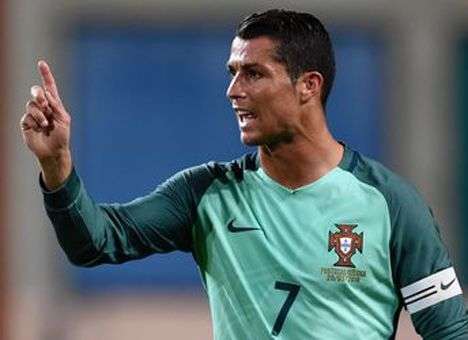 Роналду выставил на продажу два дома в Испании