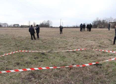 На Черниговщине при задержании преступники ранили троих полицейских (ФОТО)