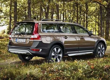 Тысячи автомобилей Volvo попали на рынок с ошибкой в ПО