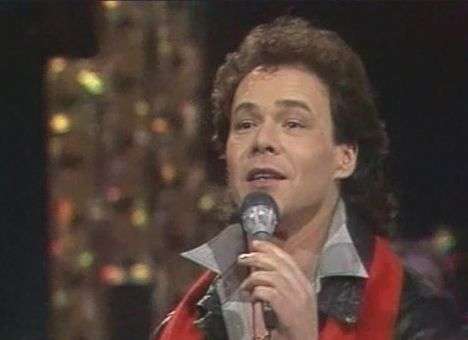 За легендарные «Яблоки на снегу» звезда СССР получает 95 копеек (ВИДЕО)