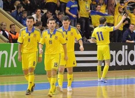 Сборная Украины по футзалу разгромила Словакию и вышла на ЧМ