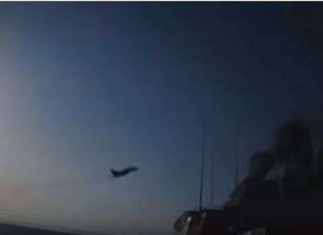 Американцы показали «непрофессионализм» и нахальство россиян в воздухе (ВИДЕО)