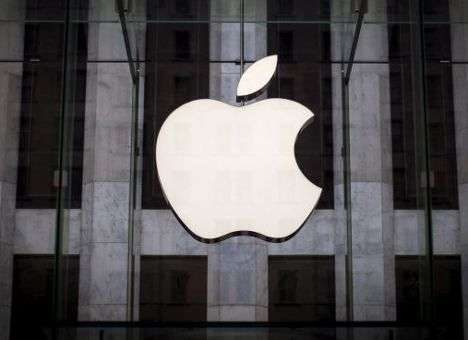 Хакеры научились воровать личные данные пользователей Apple