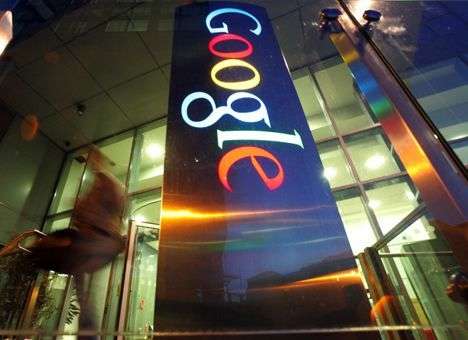 Доллар и трафик отразились на доходах Alphabet