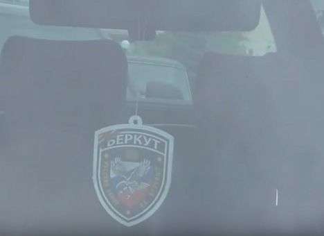 В полиции Киева рассказали, что будет с копом, у которого оказался «шеврон» боевиков (ВИДЕО)