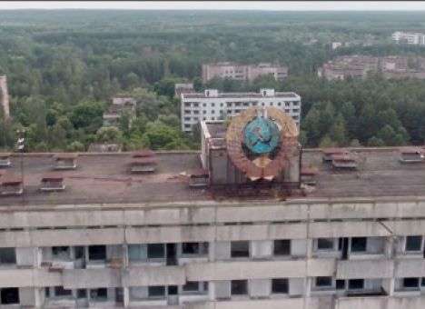 Как выглядит Припять с высоты птичьего полета спустя 30 лет после катастрофы (ВИДЕО)