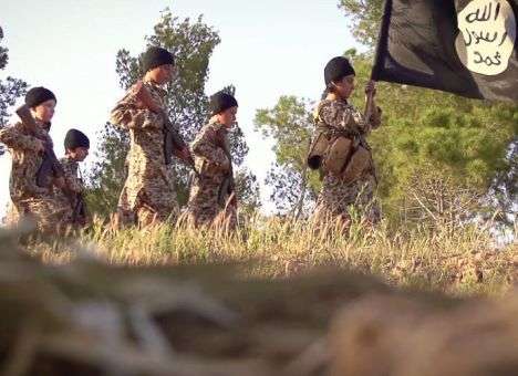 На войну против Путина и Обамы отправляются дети-убийцы (ФОТО)