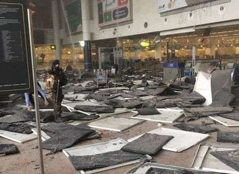 Во взорванном аэропорту Бельгии сегодня сообщили о «техническом подвиге»