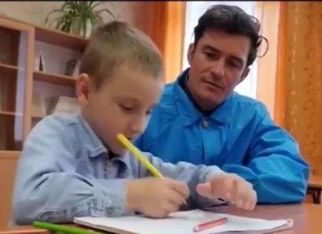 Орландо Блум рассказал, что его шокировало на Донбассе (ВИДЕО)