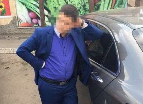 Чиновники организовали «схему» обогащения на малообеспеченных семьях (ФОТО)