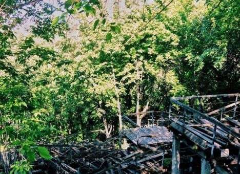 Легендарную киевскую лестницу с Пейзажки на Воздвиженку разрушили (ФОТО)