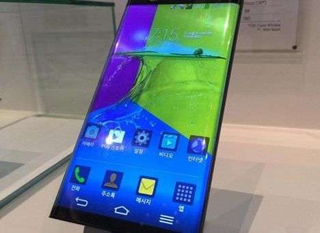 Xiaomi выпустит смартфон с изогнутым дисплеем