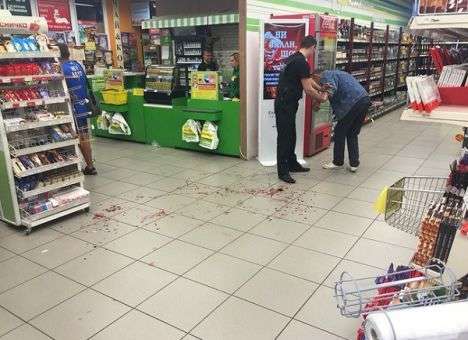 В Запорожье вор-неудачник залил магазин кровью (ФОТО)