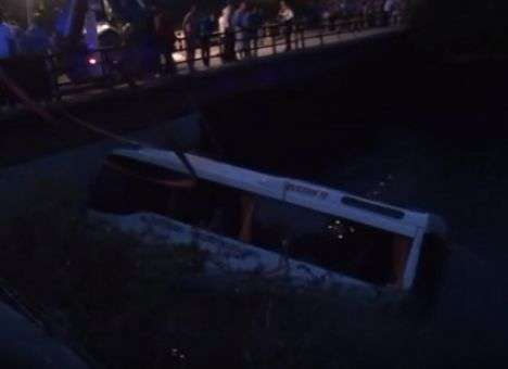 За миг до трагедии: Девушка опубликовала снимок из автобуса, в котором позже погибли 14 человек (ФОТО, ВИДЕО)