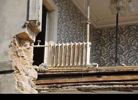 Столичные власти решились на снос первой хрущевки