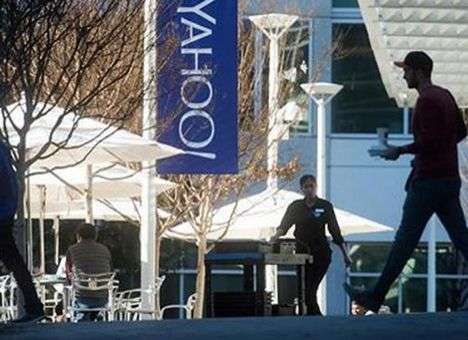 Verizon оценил интернет-бизнес Yahoo! в 3 миллиарда